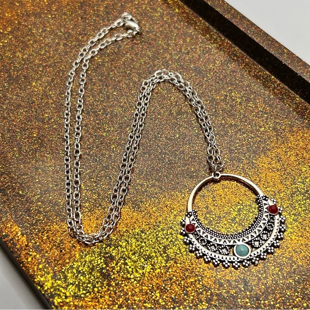 Elegant Silver Tone Necklace with Red and Turquoise Stone Accents